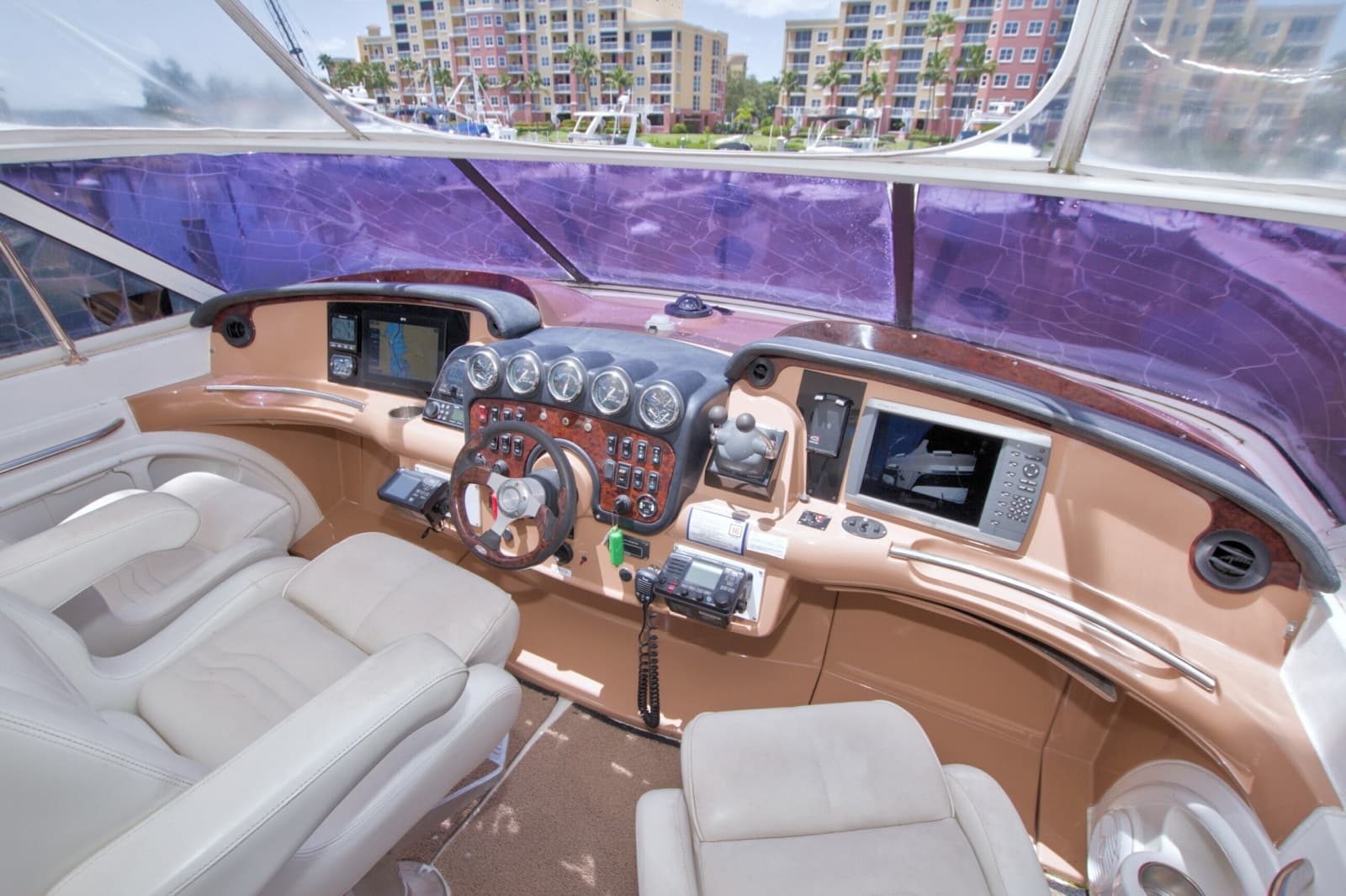 2001 Carver 466 Motor Yacht - Photo 32