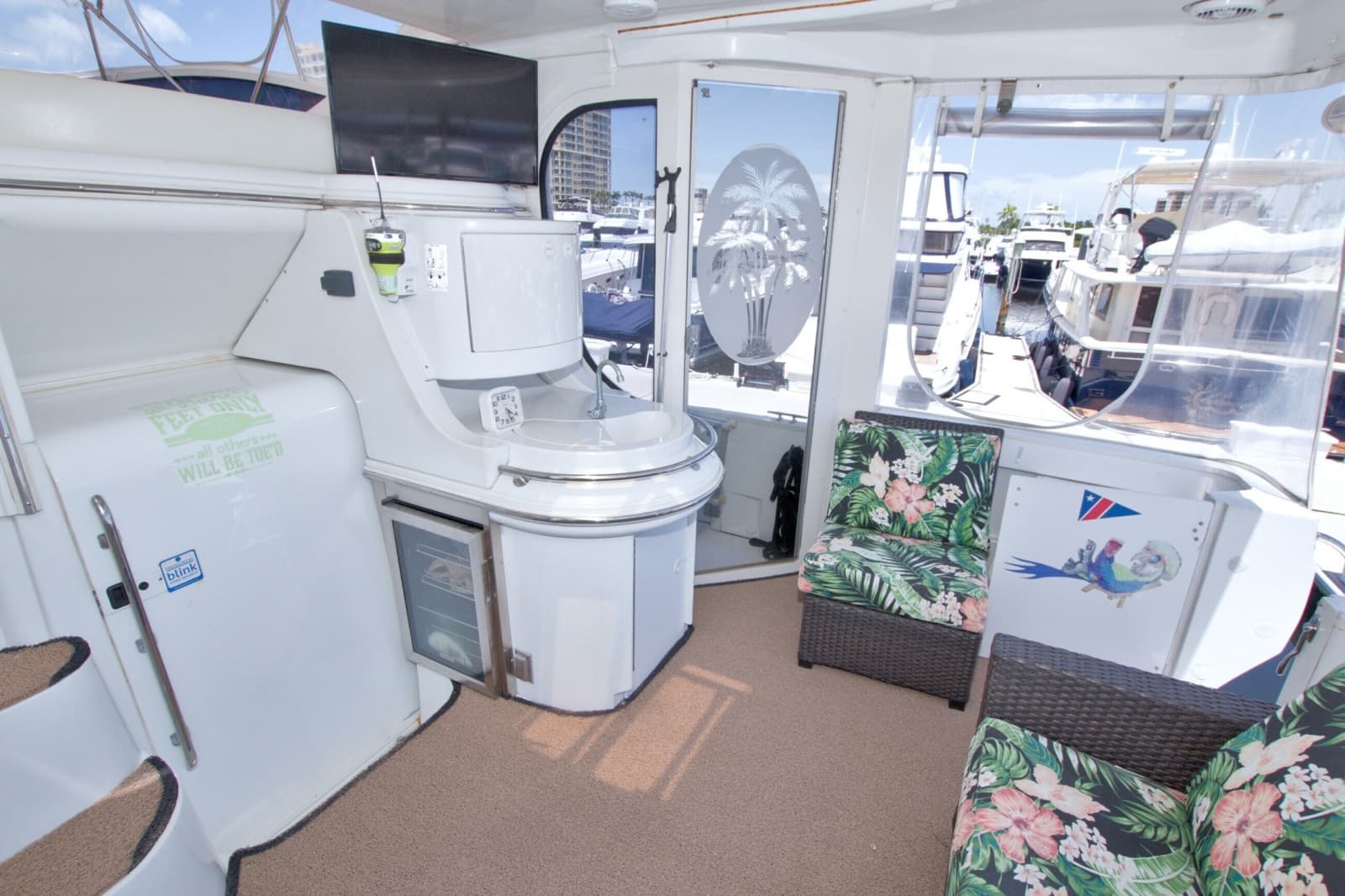 2001 Carver 466 Motor Yacht - Photo 18