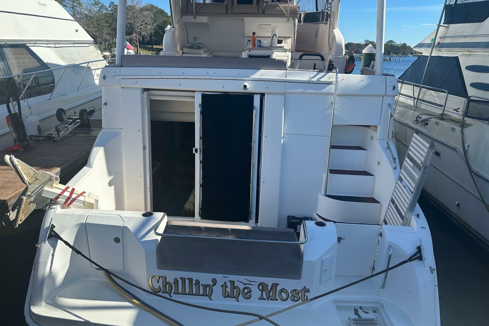 1999 Silverton 442 Cockpit Motor Yacht - Photo 12