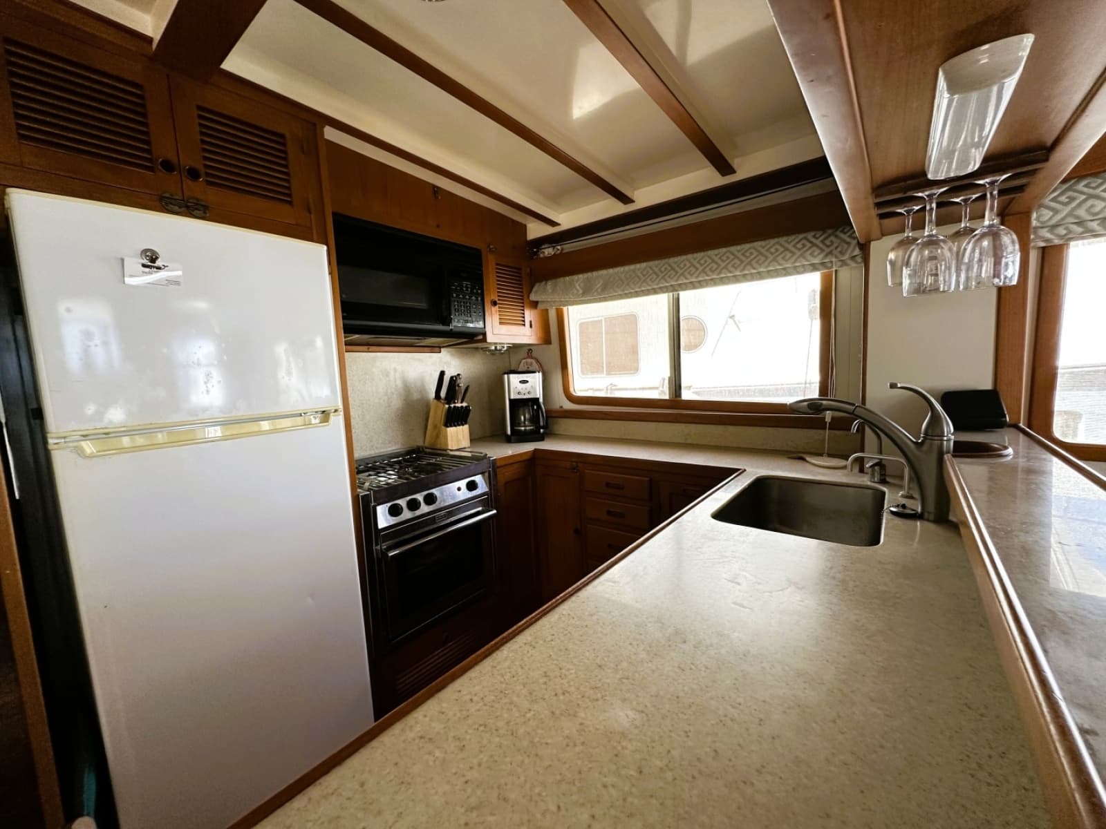 1997 Kadey-Krogen 48 Whaleback - Photo 7