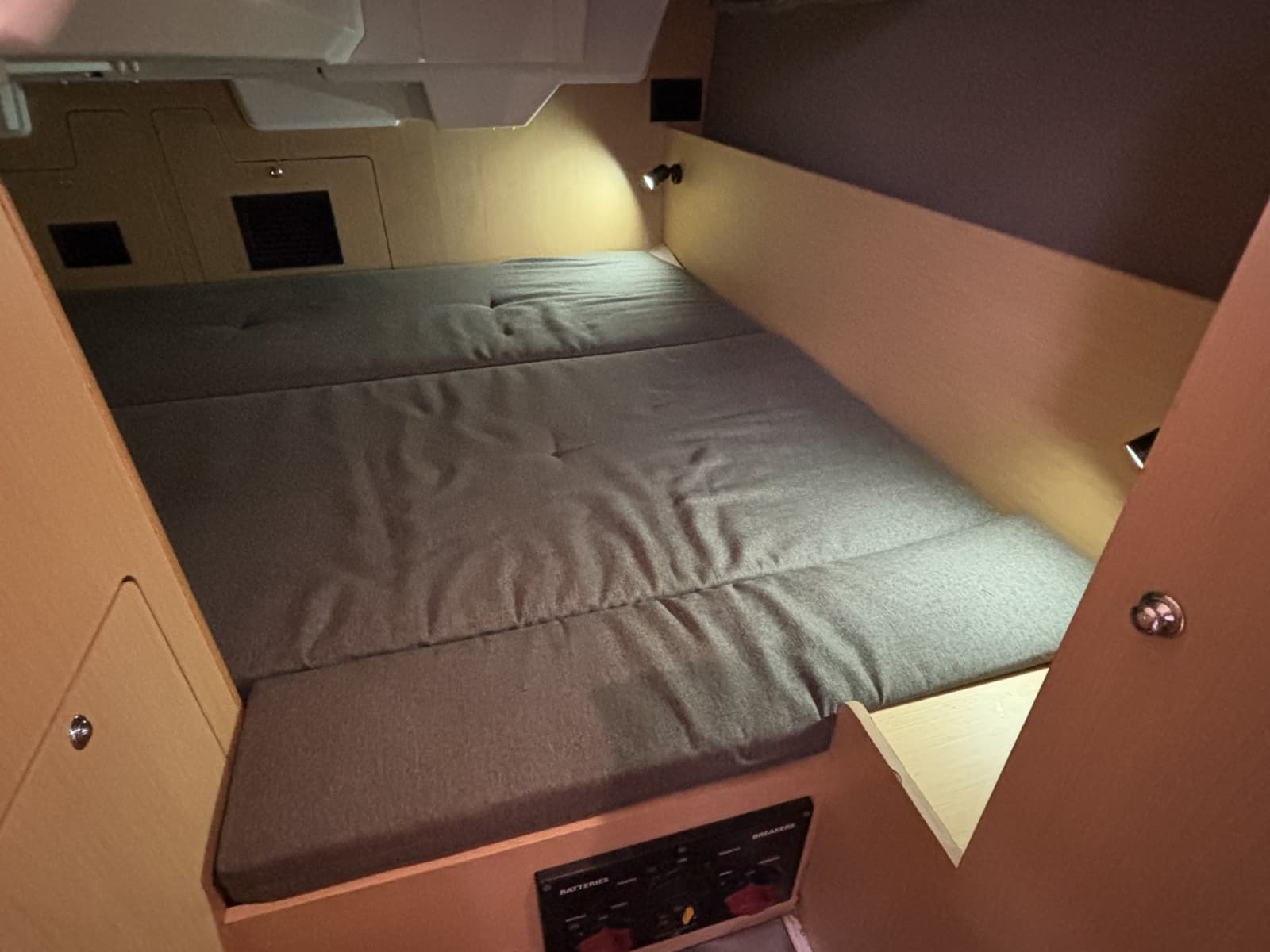 2015 Beneteau Oceanis 35 - Photo 12