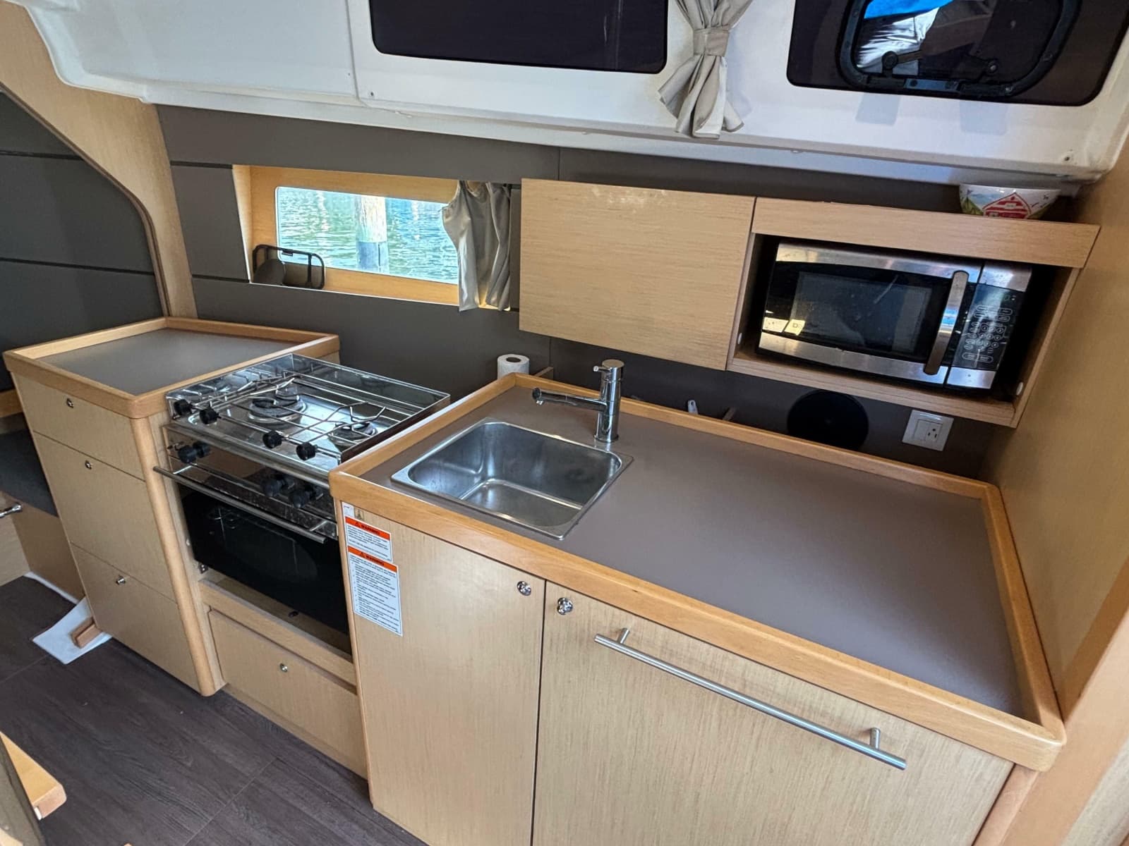 2015 Beneteau Oceanis 35 - Photo 22
