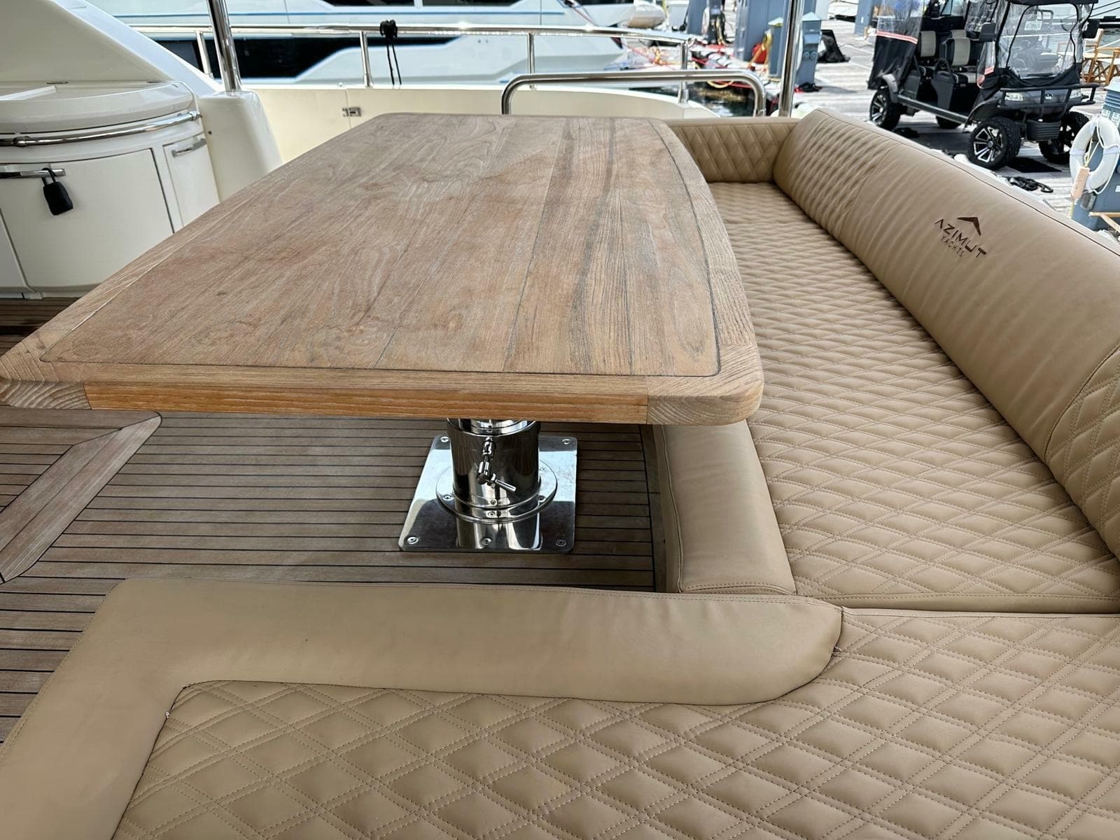 2010 Azimut  - Photo 7