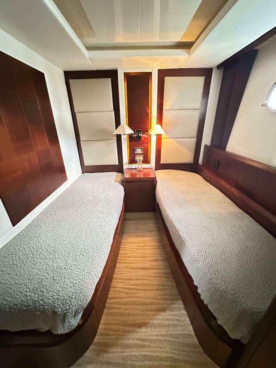 2010 Azimut  - Photo 23