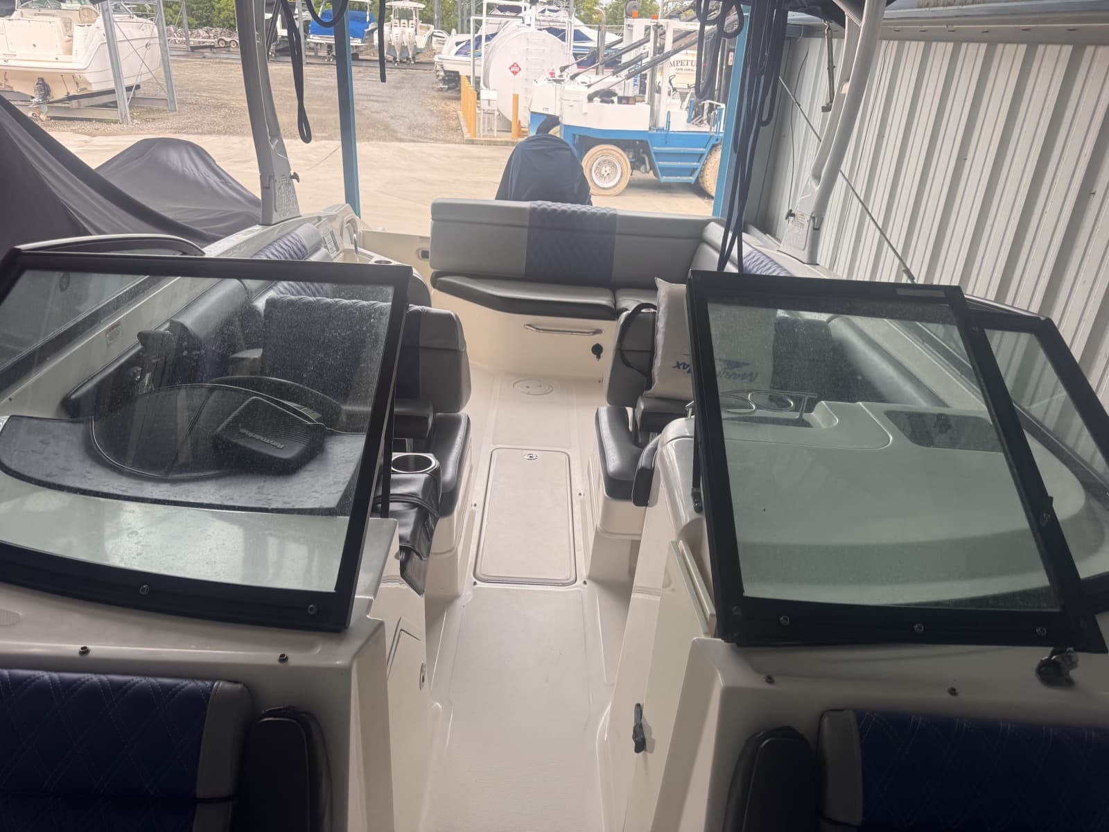 2016 Sea Ray 270 Sundeck - Photo 14