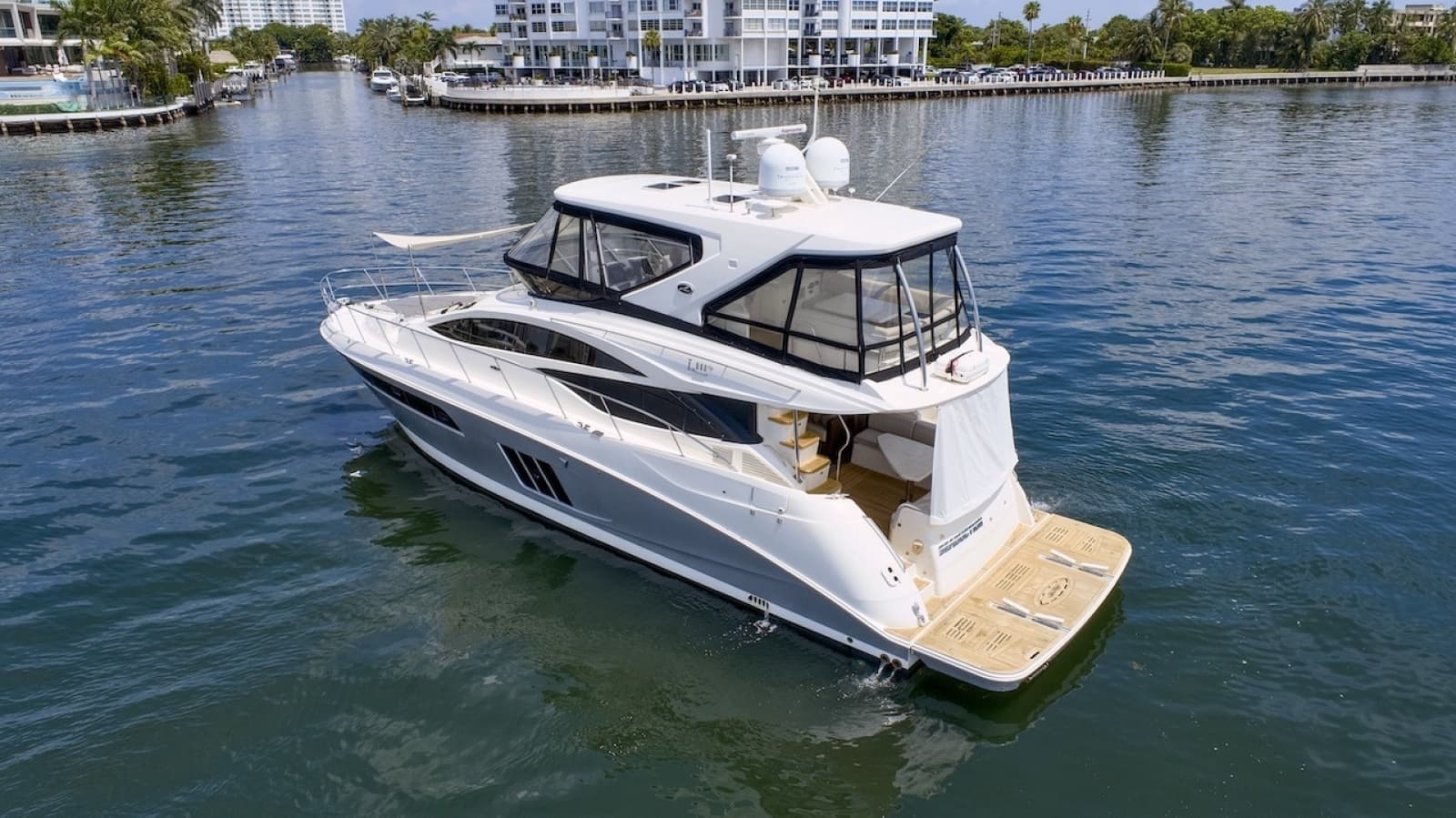 2017 Sea Ray L590 Flybridge - Photo 18