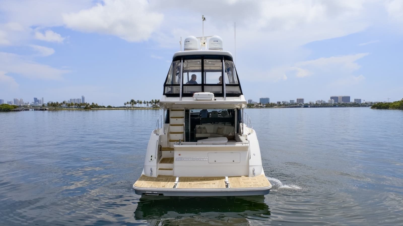 2017 Sea Ray L590 Flybridge - Photo 9
