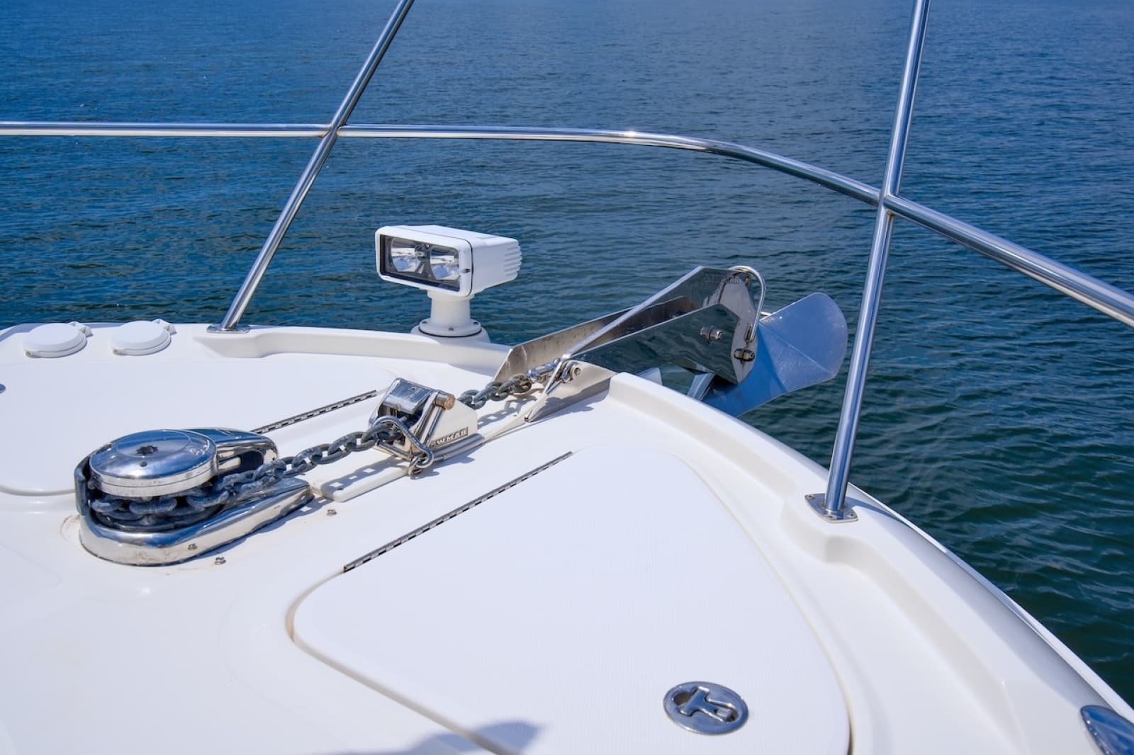 2017 Sea Ray L590 Flybridge - Photo 27