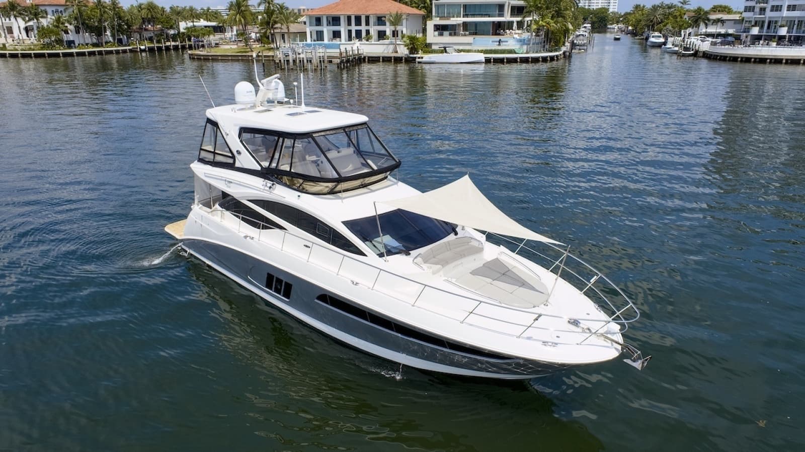 2017 Sea Ray L590 Flybridge - Photo 17