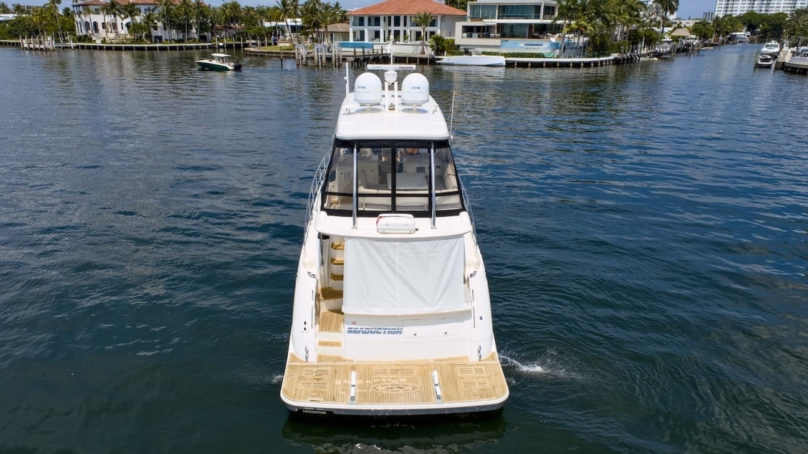 2017 Sea Ray L590 Flybridge - Photo 19