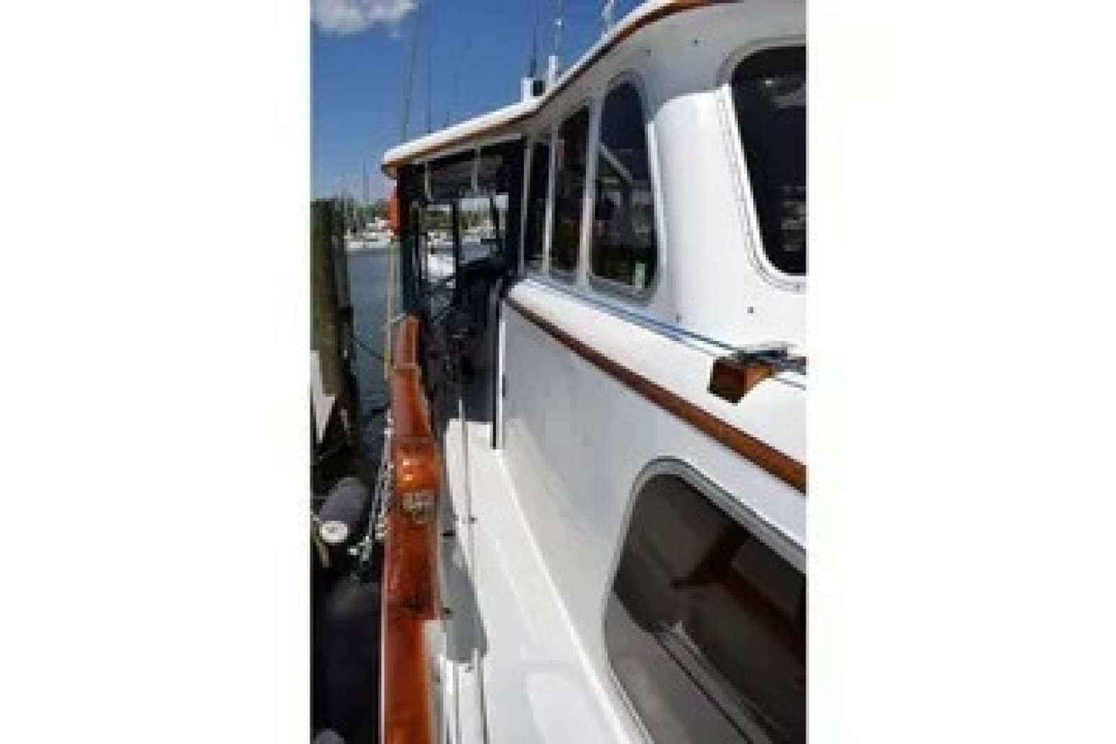 1980 Cheoy Lee Motorsailer - Photo 16