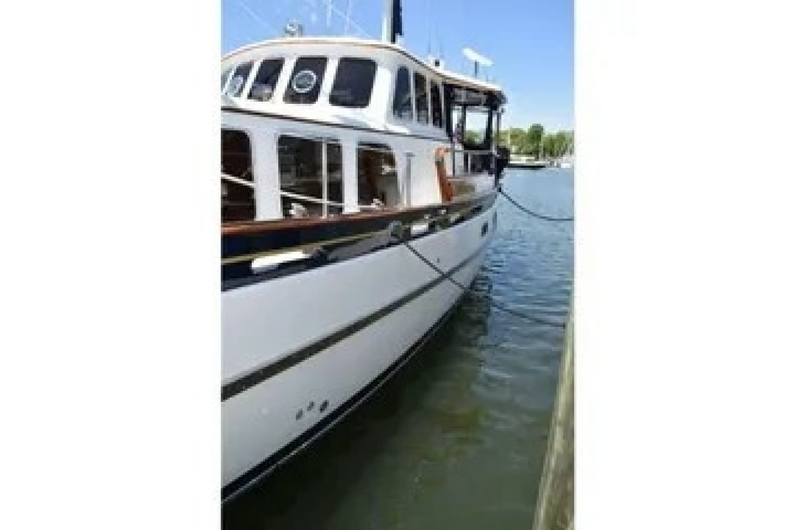 1980 Cheoy Lee Motorsailer - Photo 9