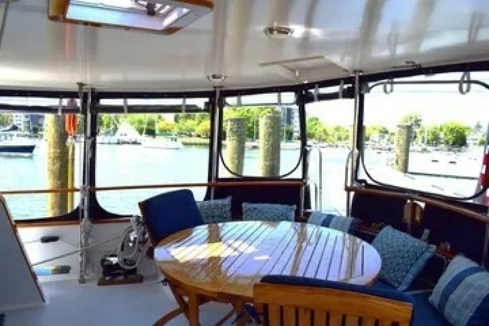 1980 Cheoy Lee Motorsailer - Photo 27