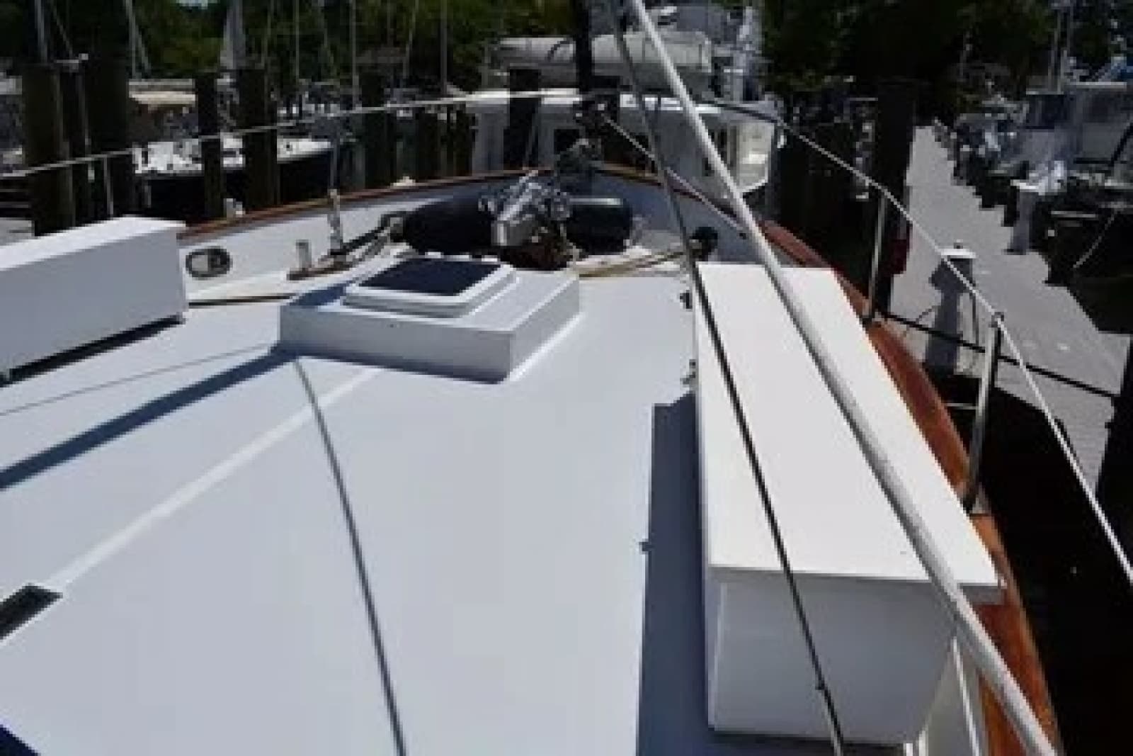 1980 Cheoy Lee Motorsailer - Photo 19