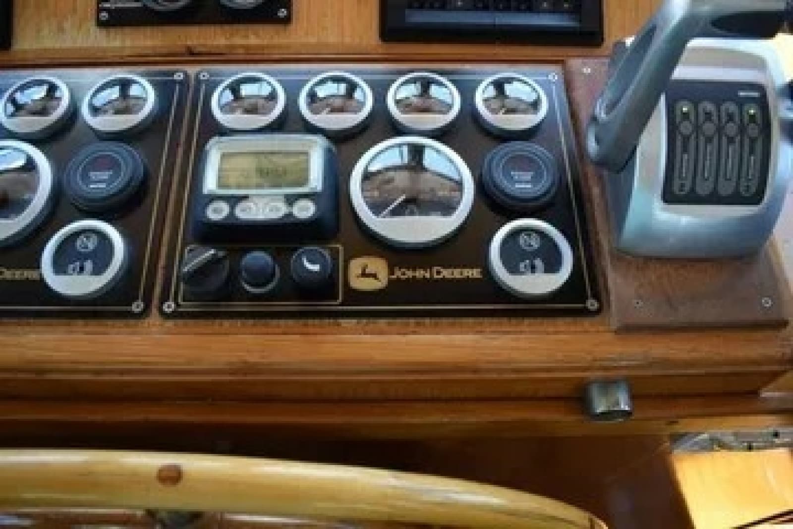 1980 Cheoy Lee Motorsailer - Photo 33