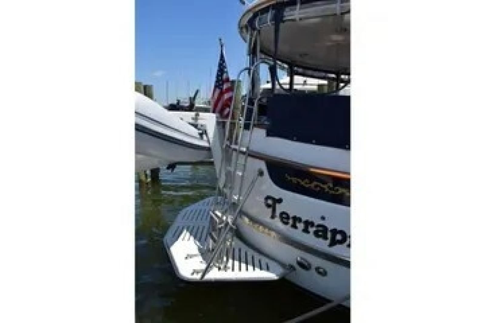 1980 Cheoy Lee Motorsailer - Photo 12