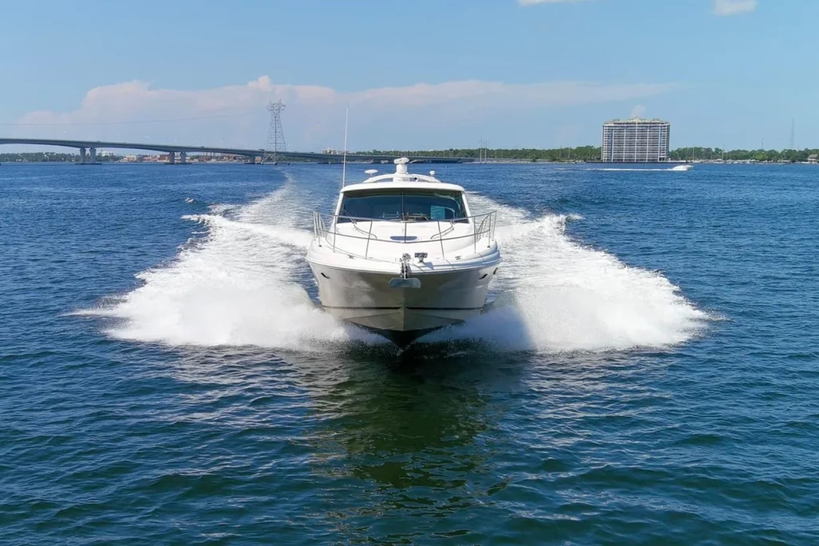 2006 Sea Ray 48 Sundancer - Photo 2