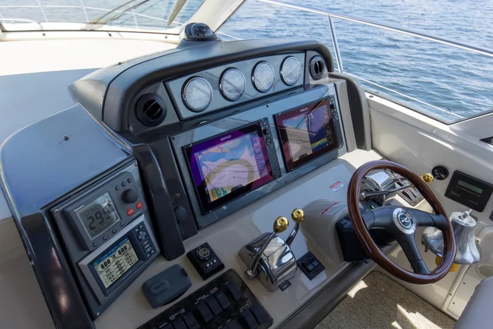 2006 Sea Ray 48 Sundancer - Photo 17