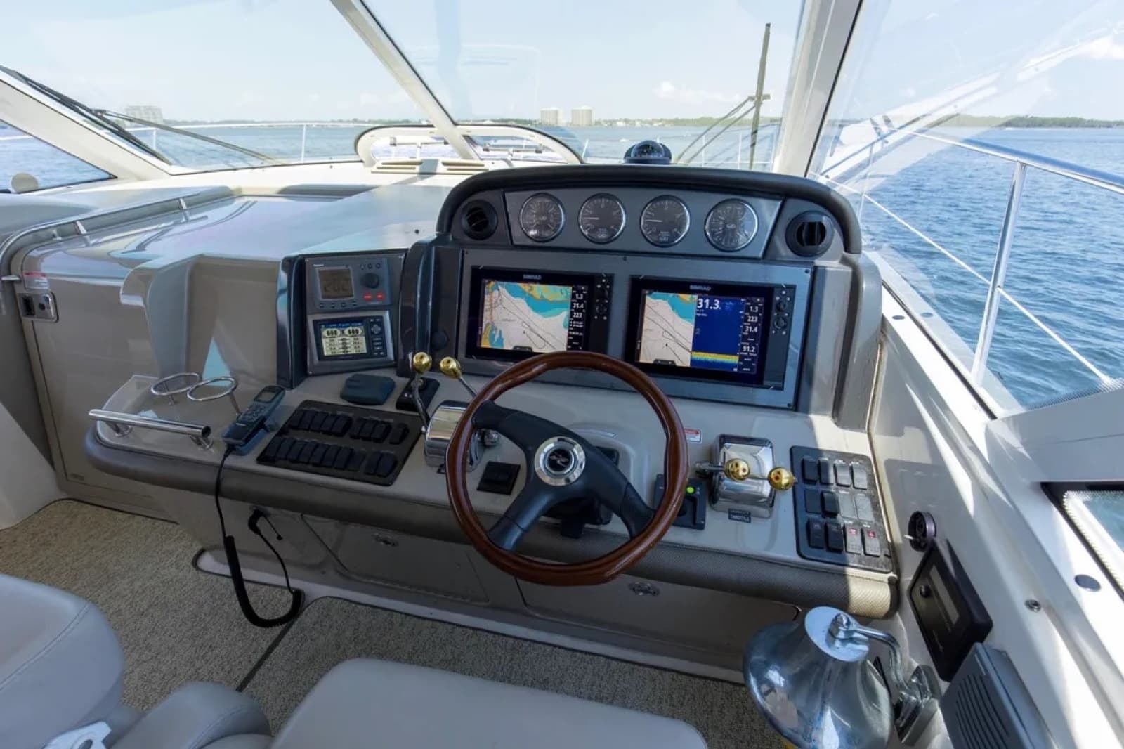 2006 Sea Ray 48 Sundancer - Photo 15