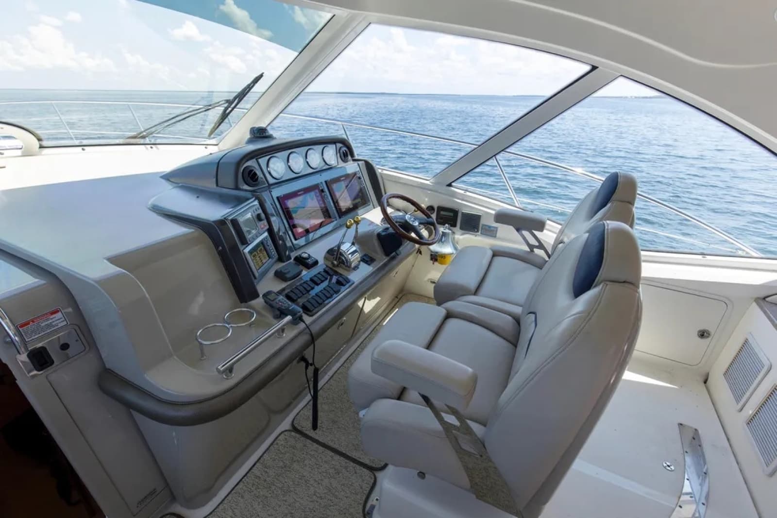 2006 Sea Ray 48 Sundancer - Photo 8