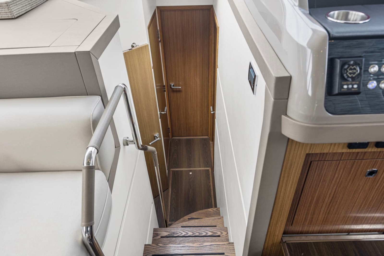 2018 Sea Ray L 550 - Photo 21