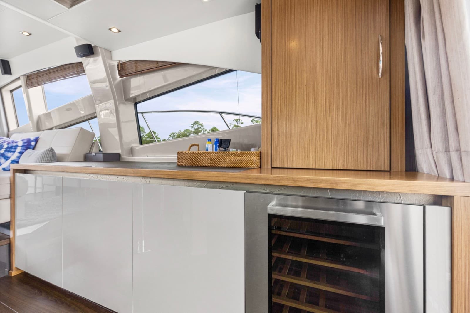 2018 Sea Ray L 550 - Photo 18