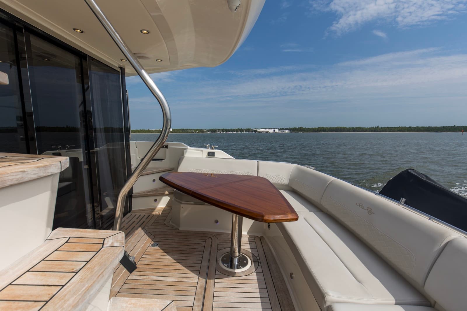 2018 Sea Ray L 550 - Photo 56
