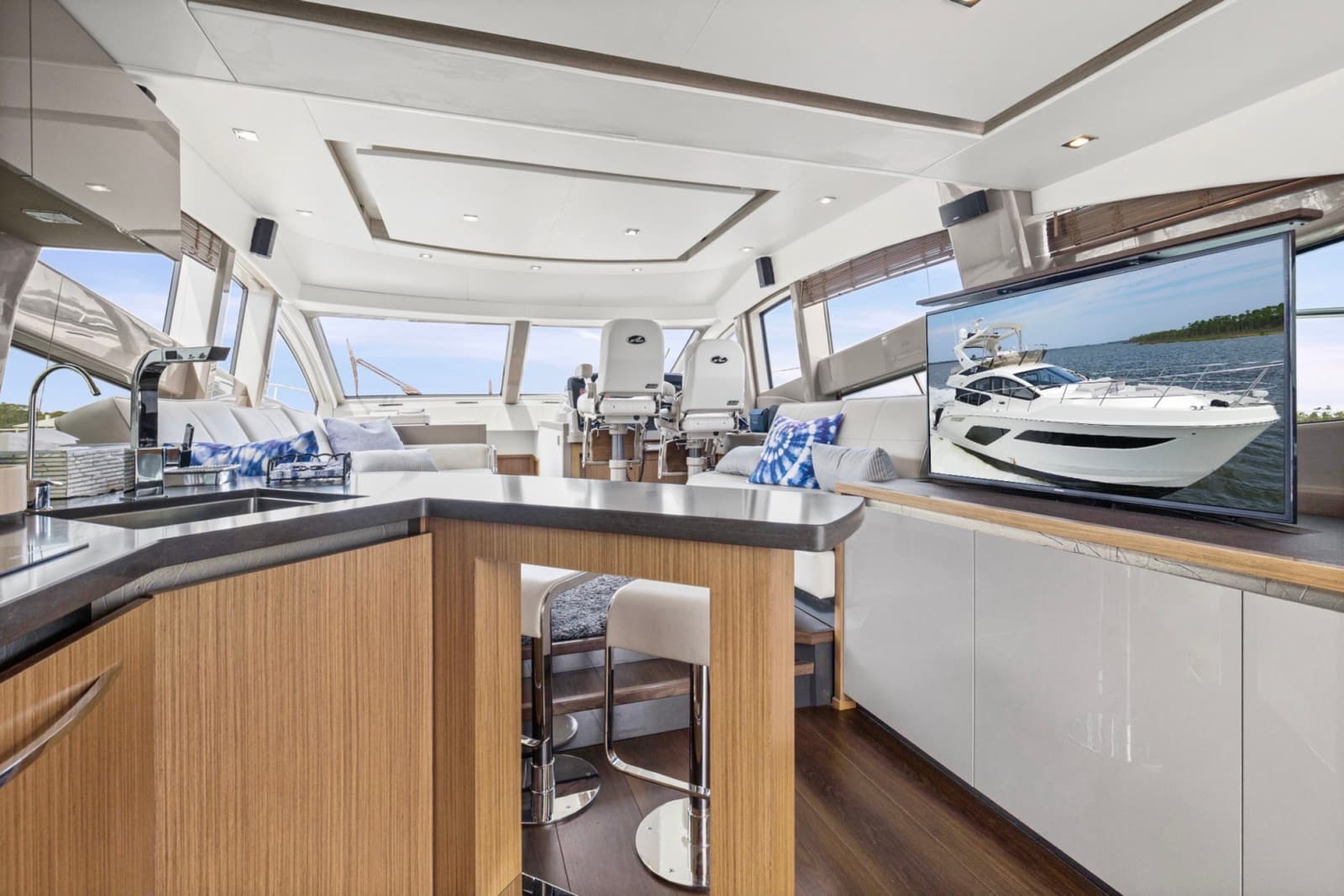 2018 Sea Ray L 550 - Photo 14