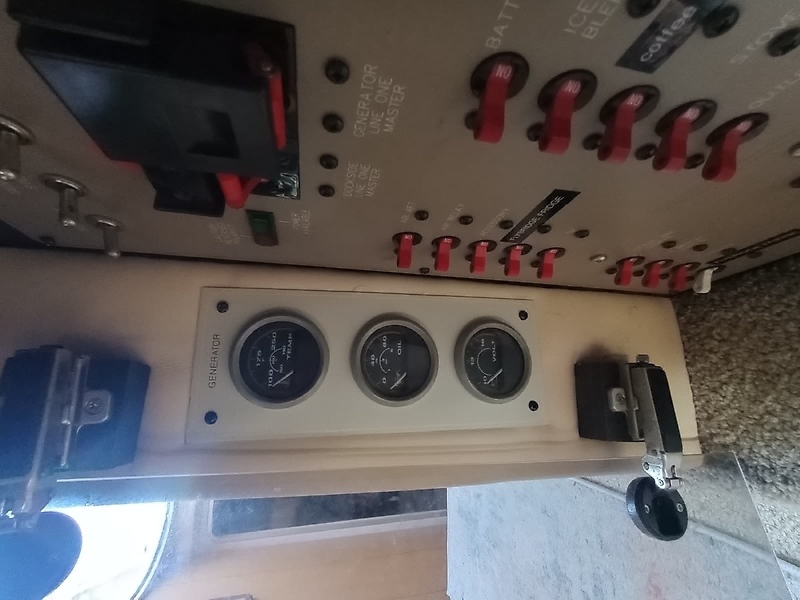 2000 Maxum 4600 SCB - Photo 30