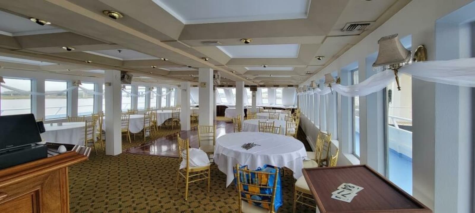 1979 Blount Marine 130 Dinner Cruise - Photo 9