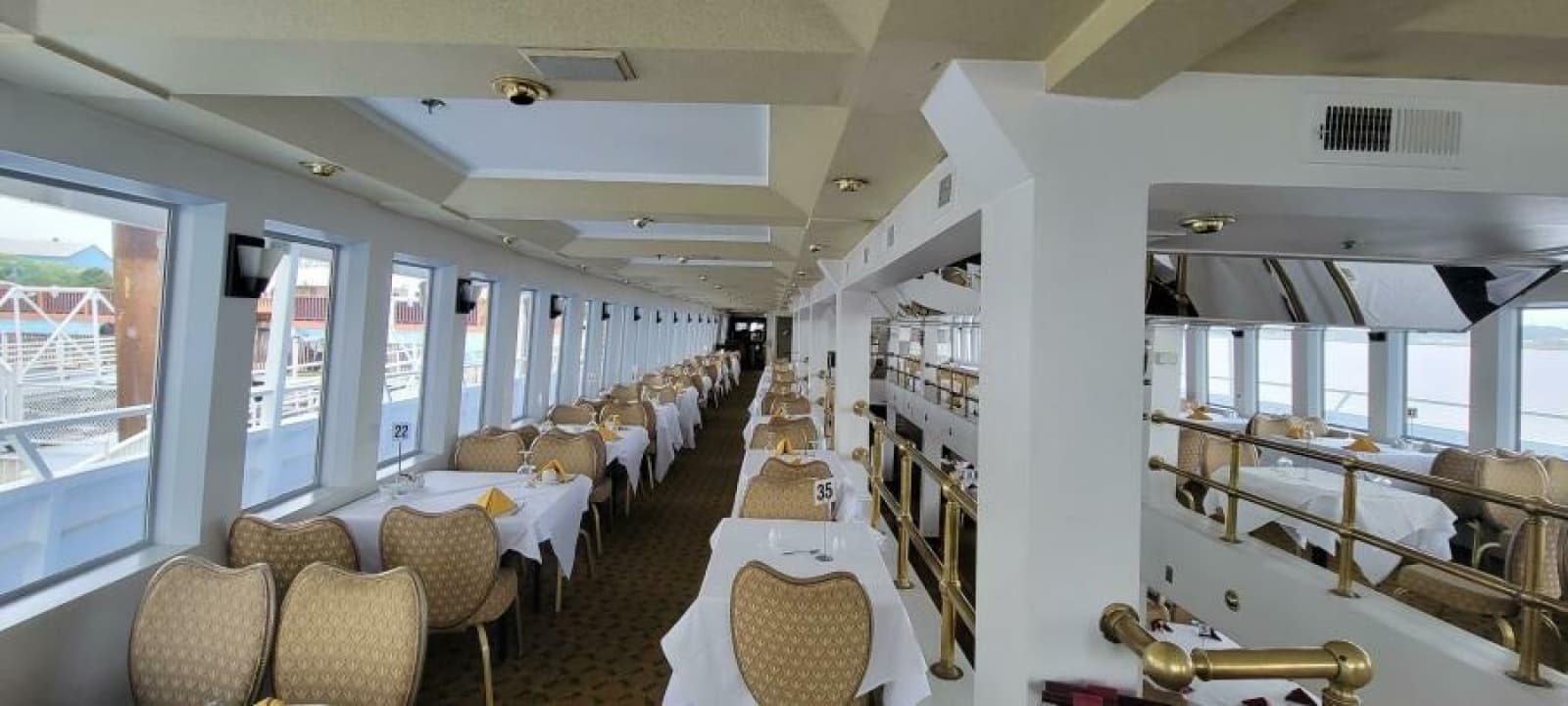 1979 Blount Marine 130 Dinner Cruise - Photo 8
