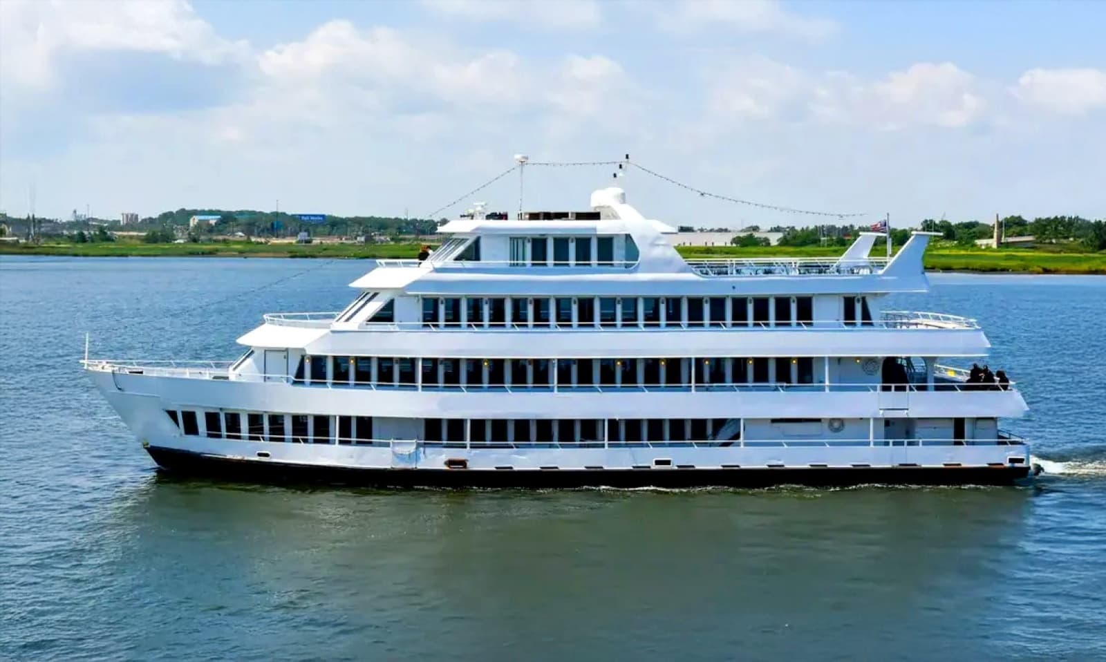 1979 Blount Marine 130 Dinner Cruise - Photo 1