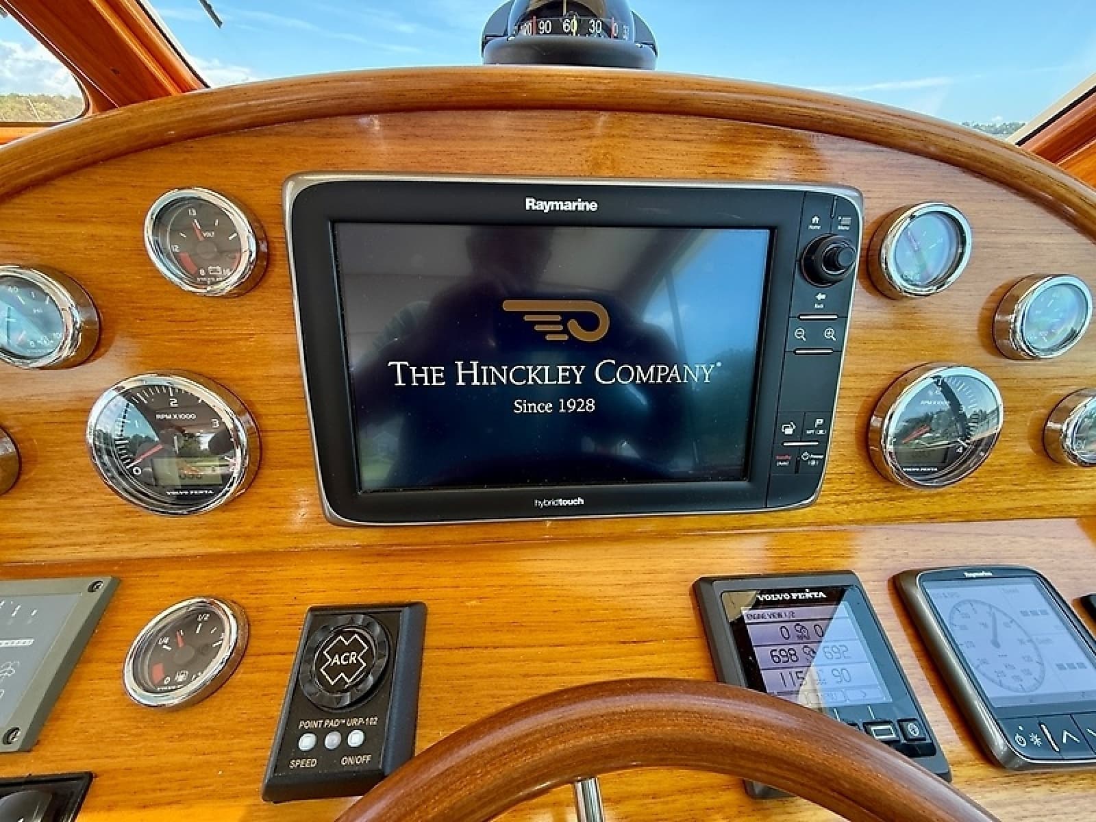 2013 Hinckley Talaria 34 - Photo 9