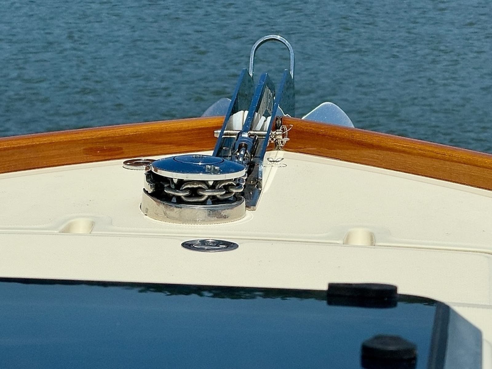 2013 Hinckley Talaria 34 - Photo 27