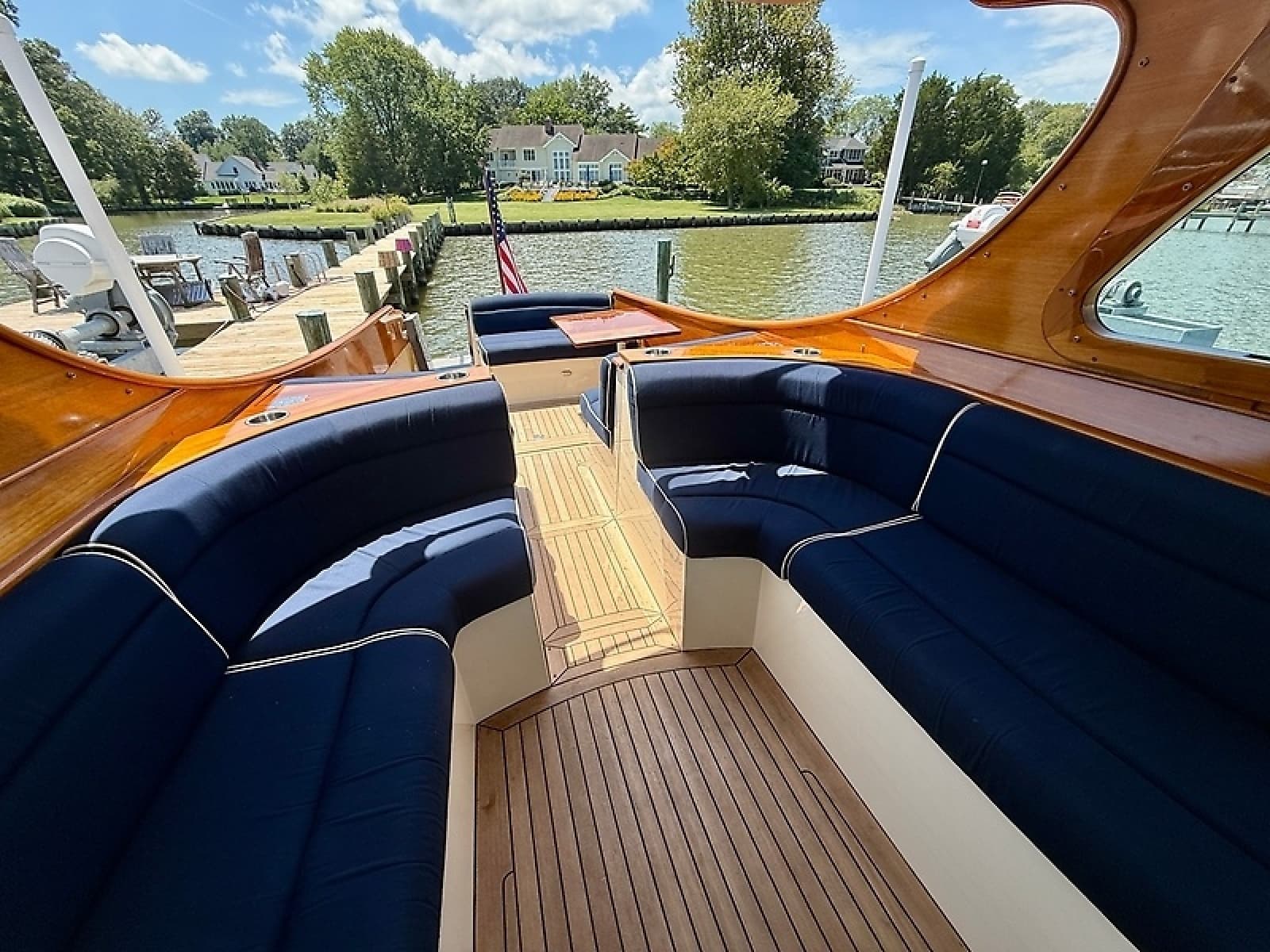 2013 Hinckley Talaria 34 - Photo 4
