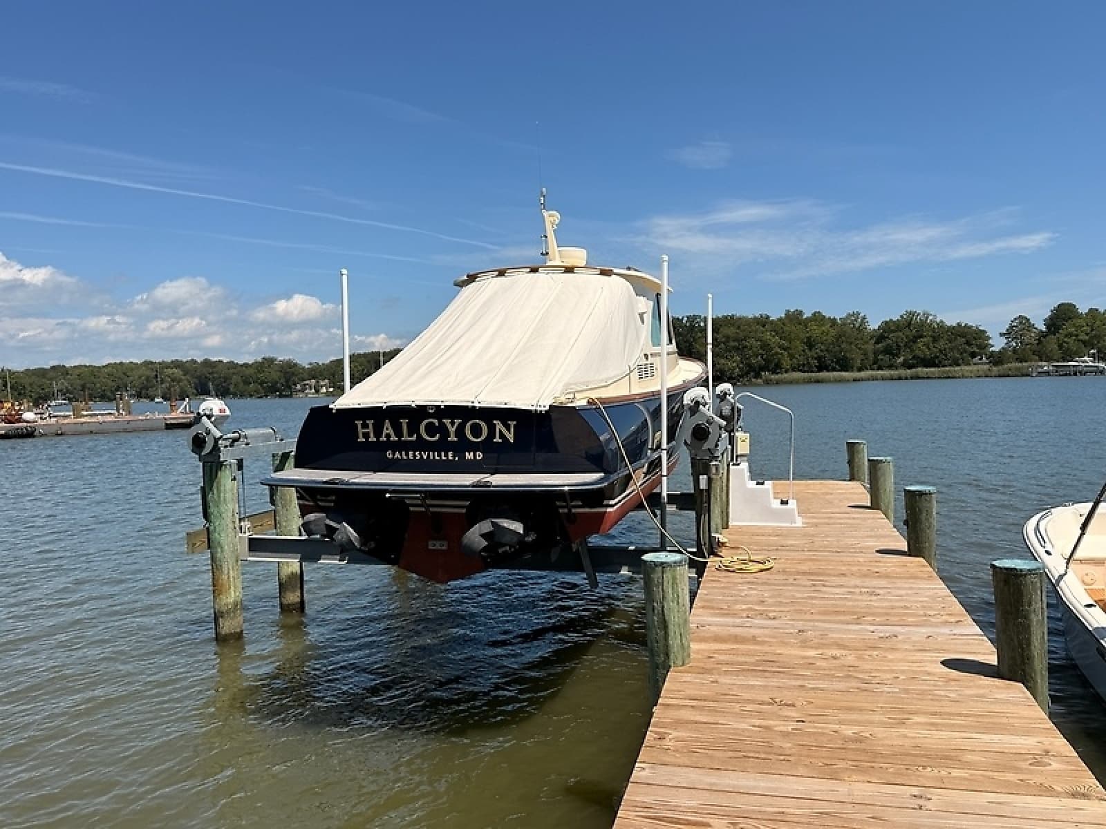 2013 Hinckley Talaria 34 - Photo 35
