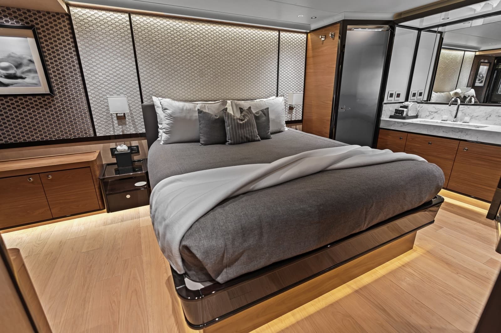 2023 Absolute Navetta 75 - Photo 71