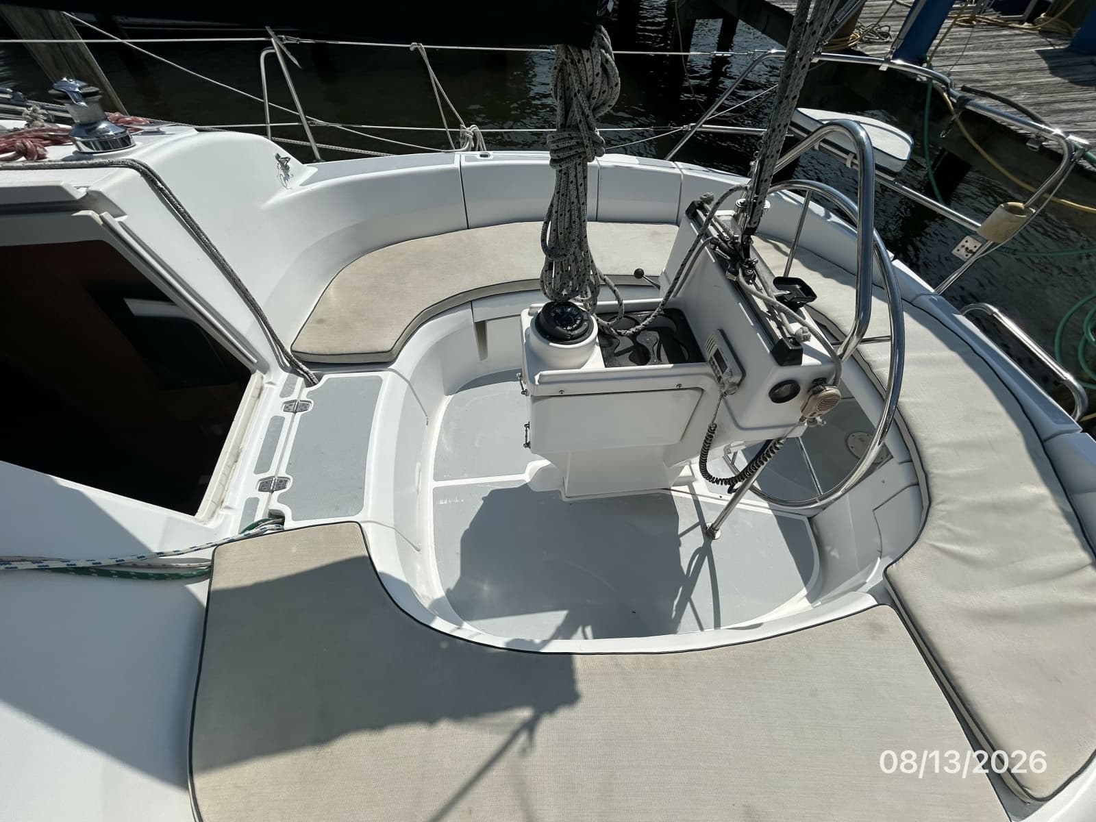 1995 Hunter 336 - Photo 20