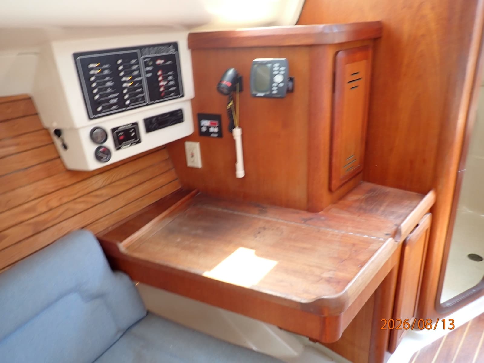1995 Hunter 336 - Photo 37