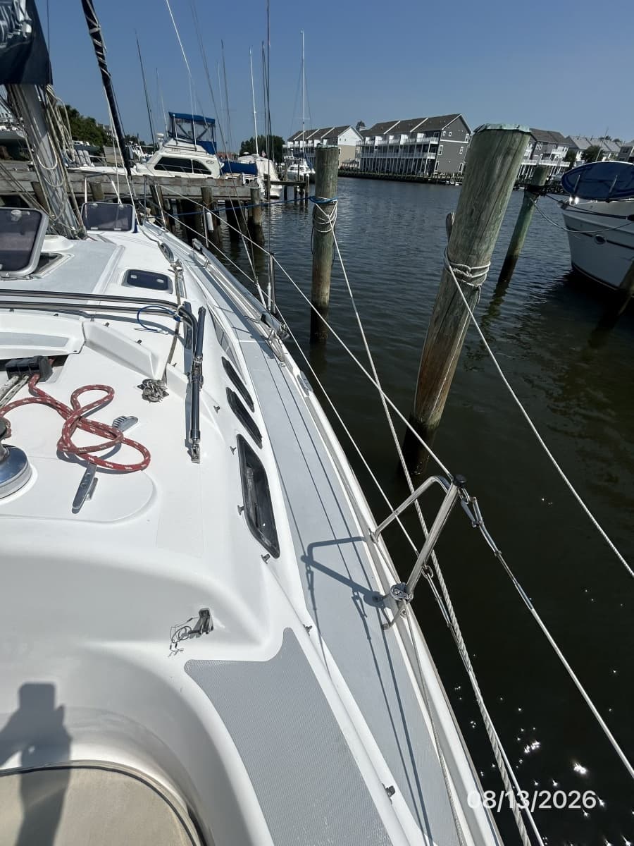 1995 Hunter 336 - Photo 11