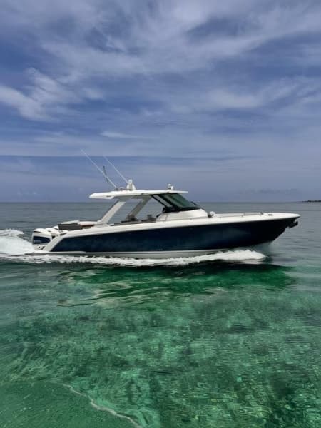 2019 Tiara Yachts 38 LS - Photo 1