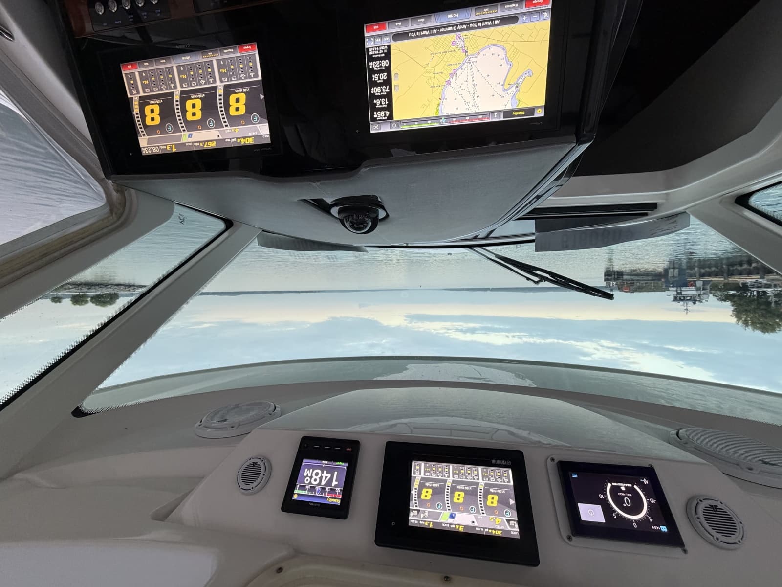 2019 Tiara Yachts 38 LS - Photo 9