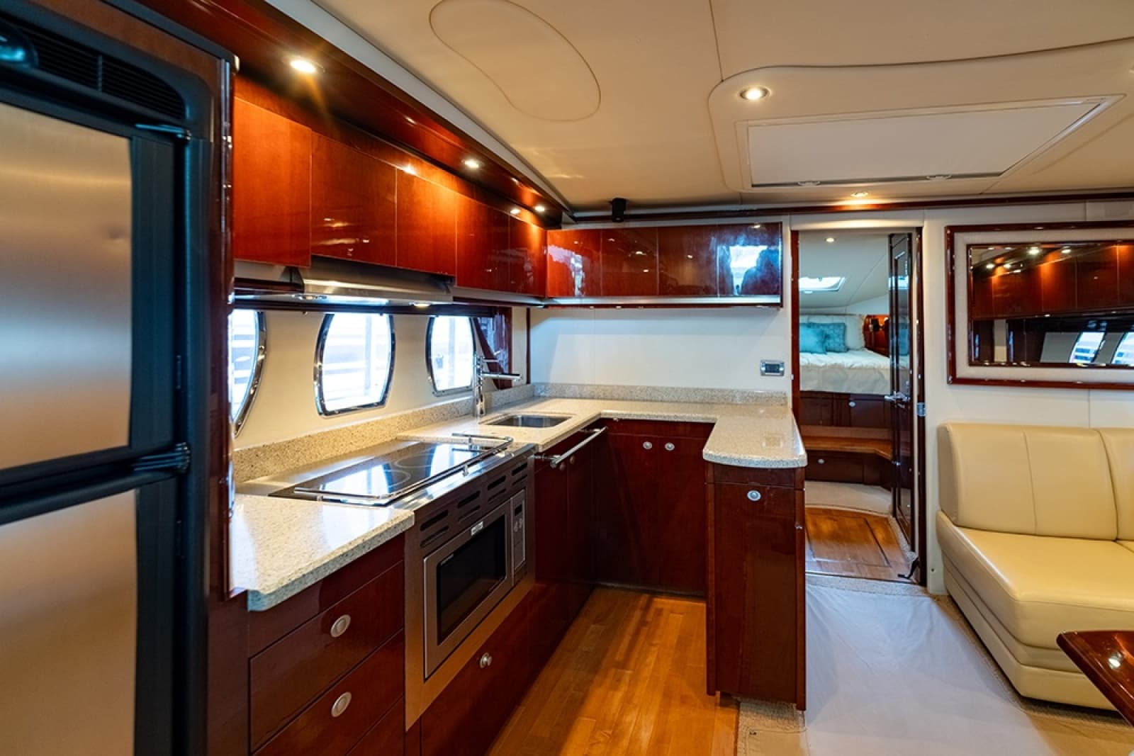 2008 Sea Ray 48 Sundancer - Photo 27