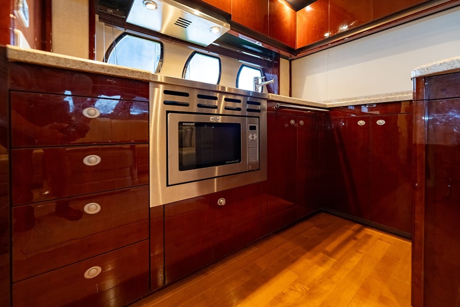 2008 Sea Ray 48 Sundancer - Photo 29