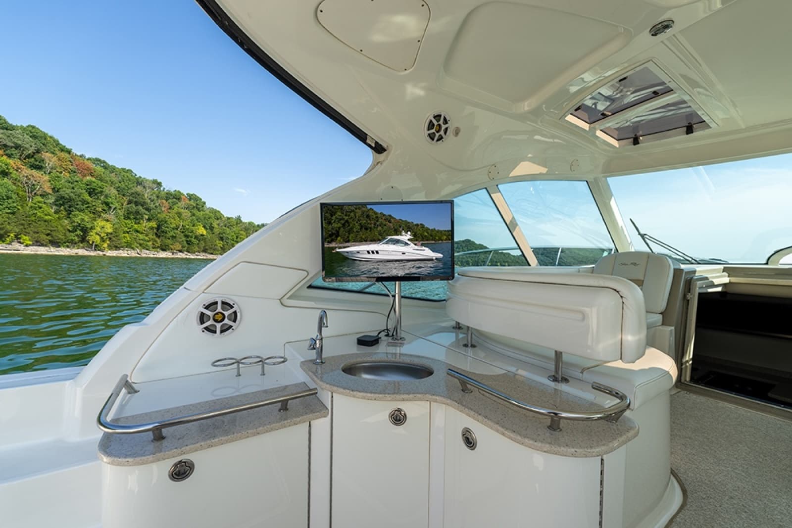 2008 Sea Ray 48 Sundancer - Photo 14