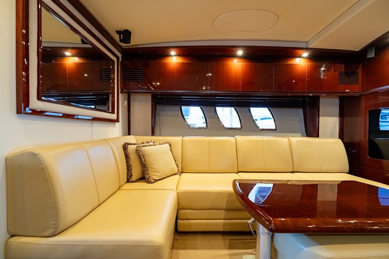 2008 Sea Ray 48 Sundancer - Photo 22
