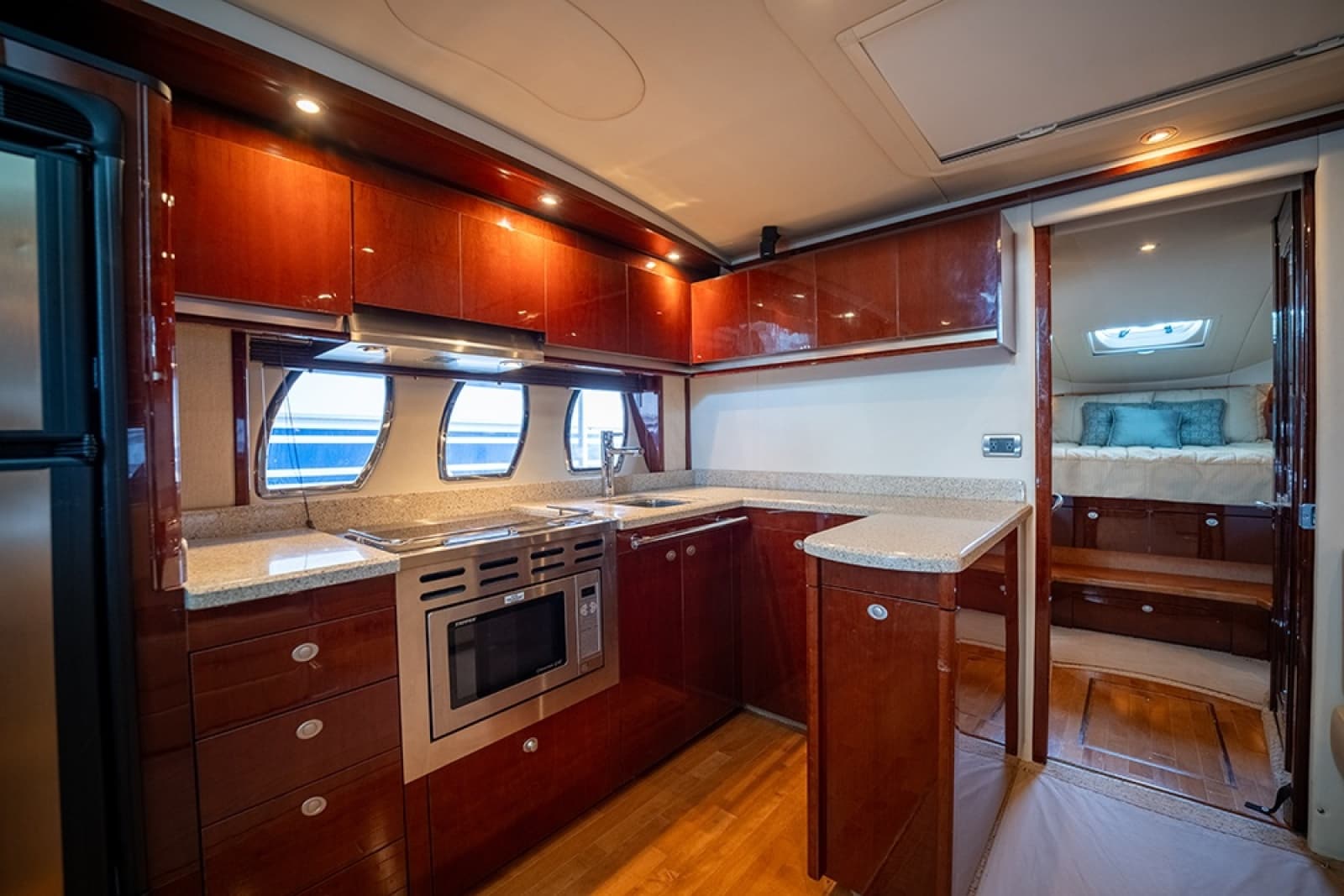 2008 Sea Ray 48 Sundancer - Photo 26