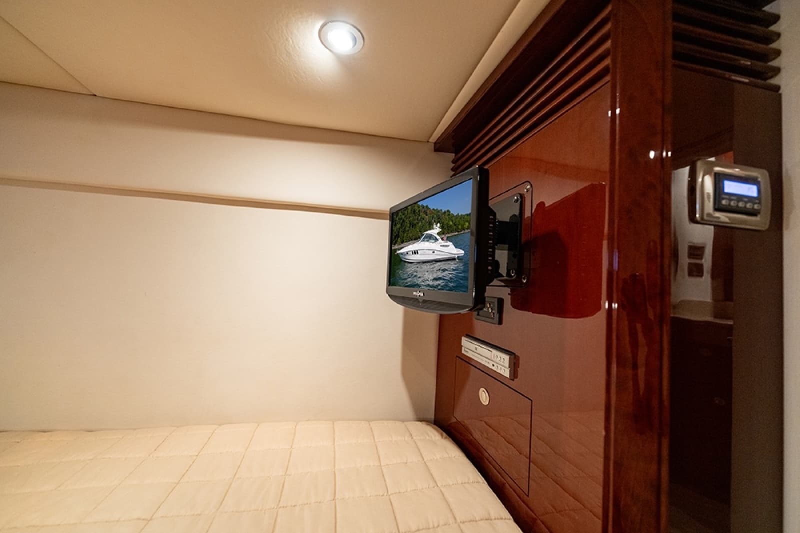 2008 Sea Ray 48 Sundancer - Photo 35
