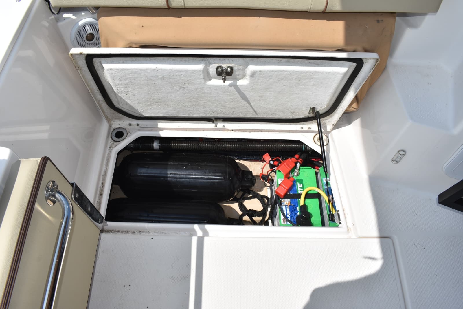 2019 Ranger Tugs R27LE - Photo 28