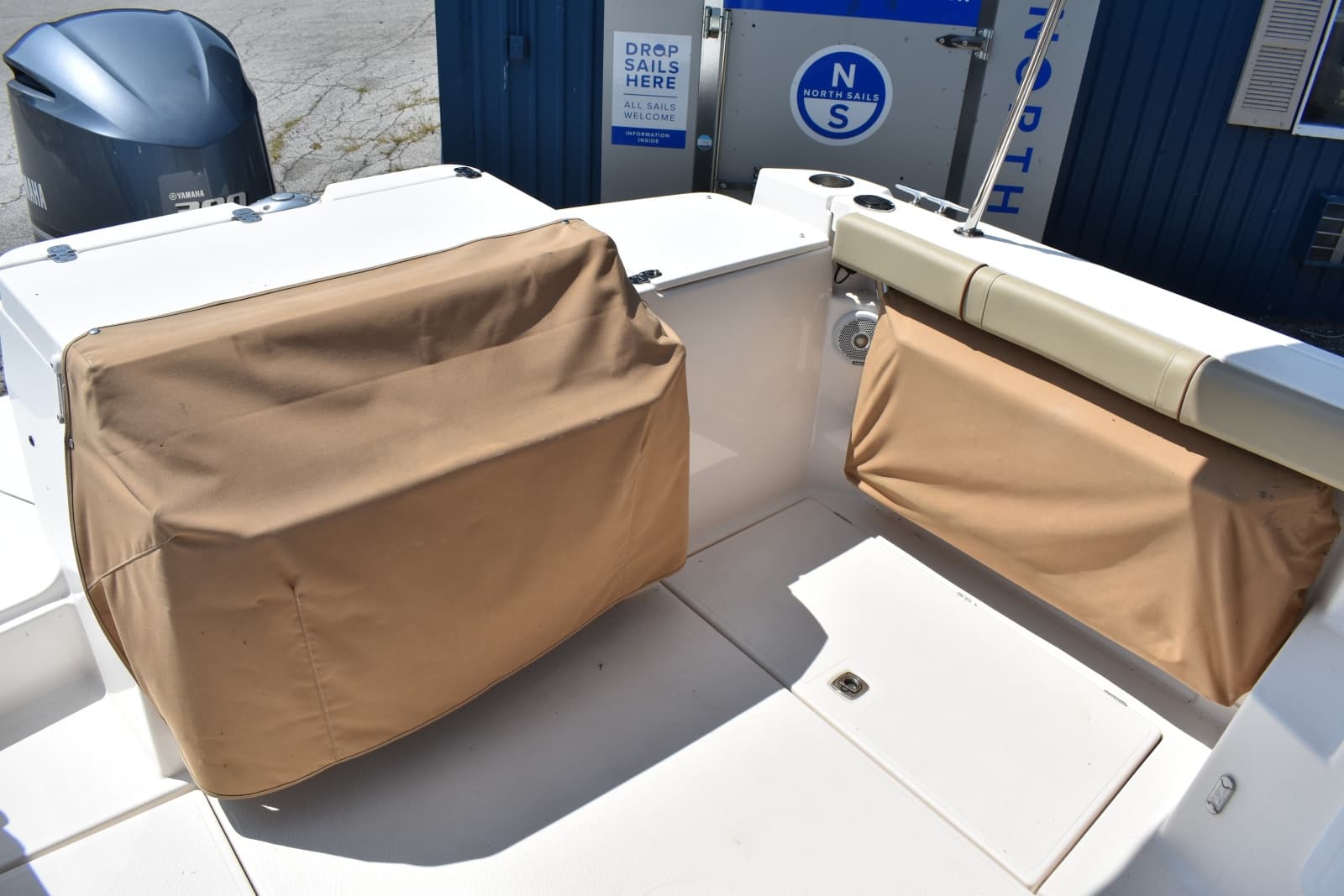 2019 Ranger Tugs R27LE - Photo 18